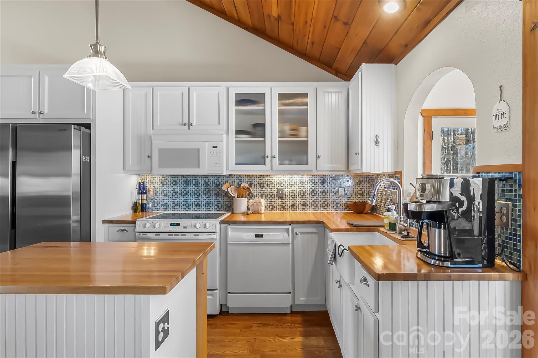 525 Mossy Oak Trail Nebo NC 28761
