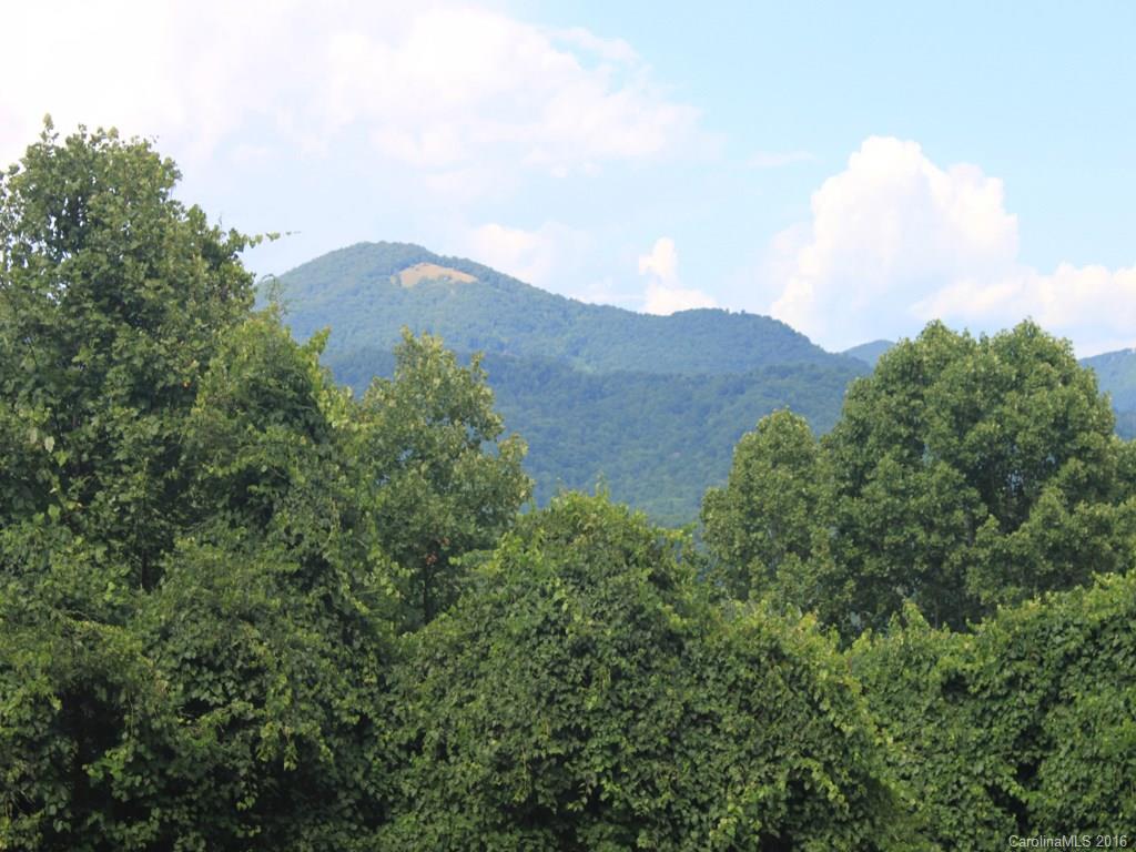 649 Reservoir Road Burnsville NC 28714