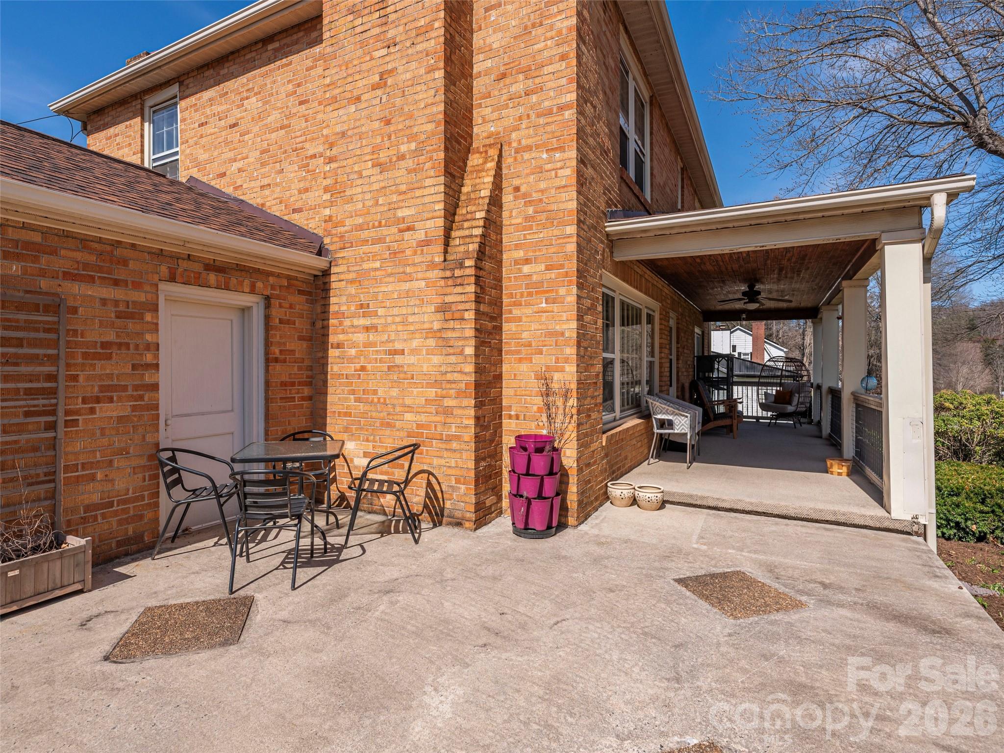 20 Zemery Lane Waynesville NC 28786