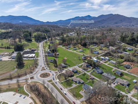 20 Zemery Lane Waynesville NC 28786
