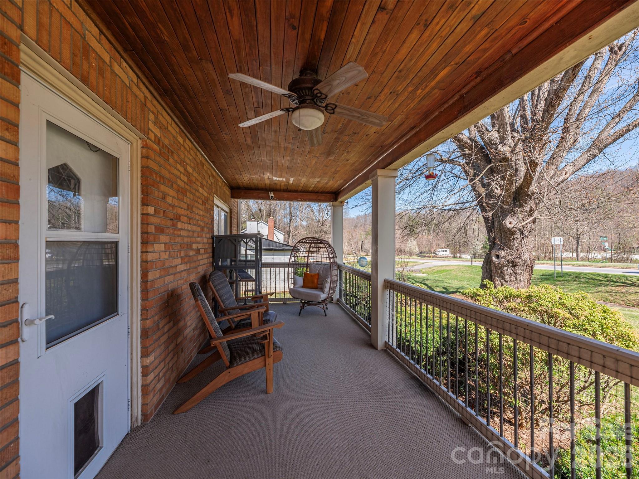 20 Zemery Lane Waynesville NC 28786