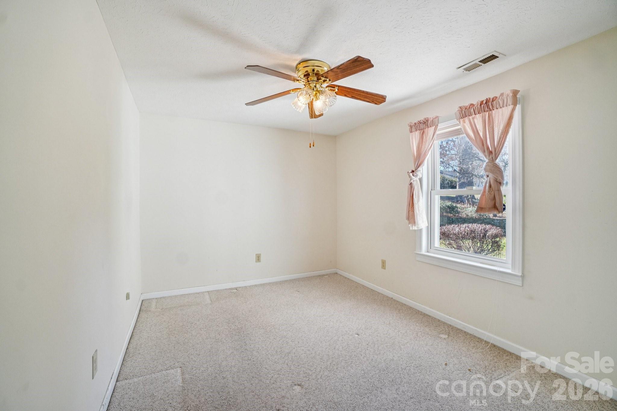 511 Oak Grove Road East Flat Rock NC 28731