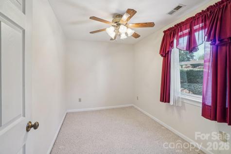 511 Oak Grove Road East Flat Rock NC 28731
