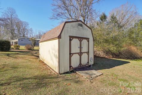 511 Oak Grove Road East Flat Rock NC 28731