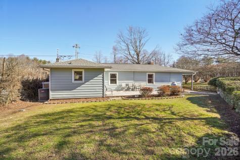 511 Oak Grove Road East Flat Rock NC 28731