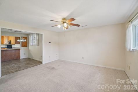 511 Oak Grove Road East Flat Rock NC 28731