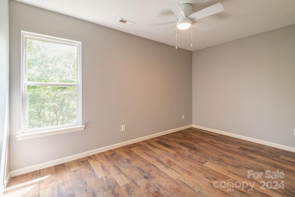 1016 Mountain Drive Candler NC 28715