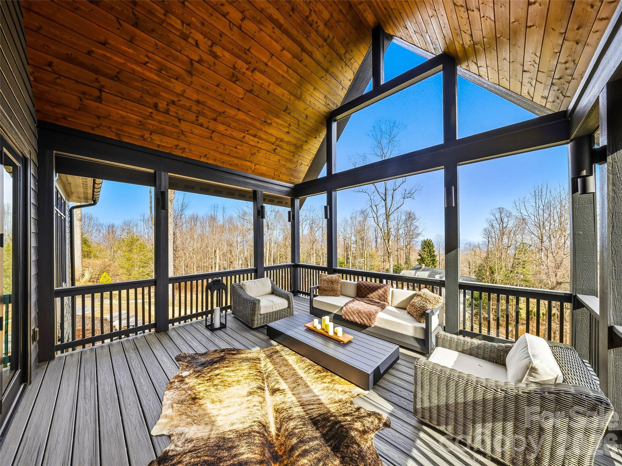 241 Tower Circle Laurel Park NC 28739