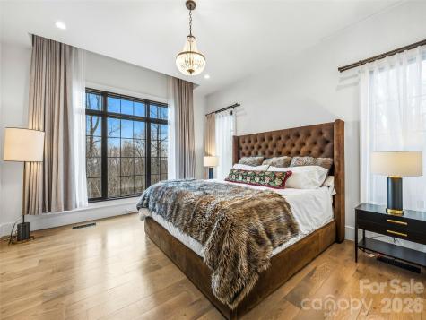 241 Tower Circle Laurel Park NC 28739