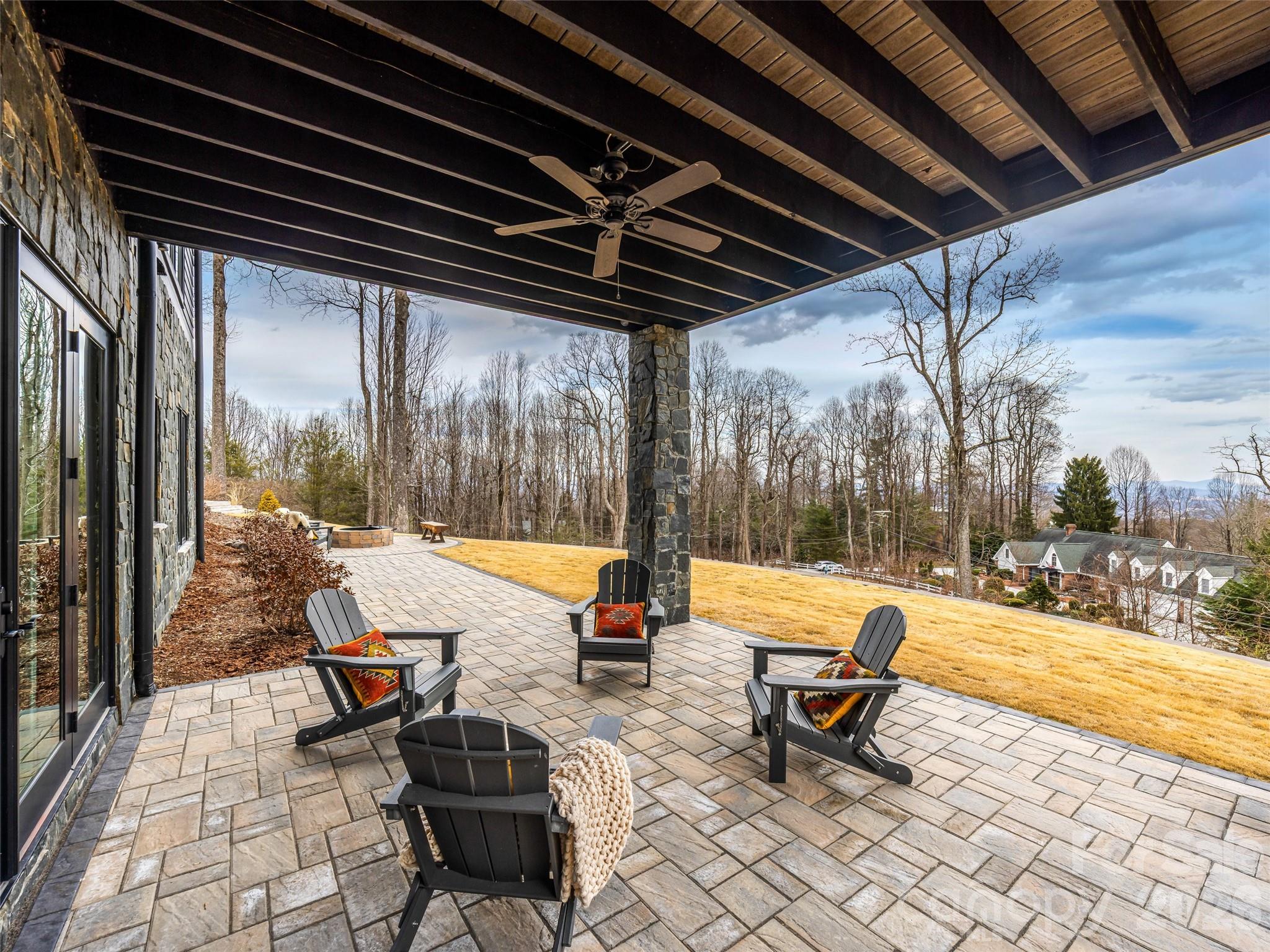 241 Tower Circle Laurel Park NC 28739