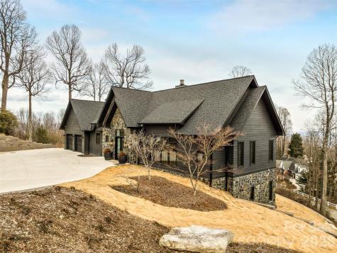 241 Tower Circle Laurel Park NC 28739