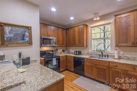 82 Meadow Ridge Court Tuckasegee NC 28783