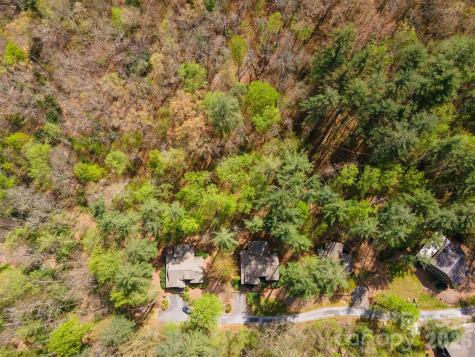 82 Meadow Ridge Court Tuckasegee NC 28783