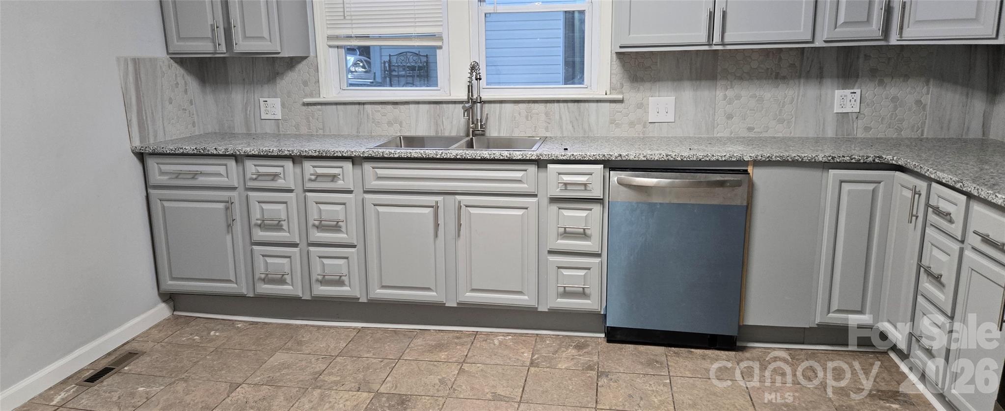 227 W B Street Newton NC 28658