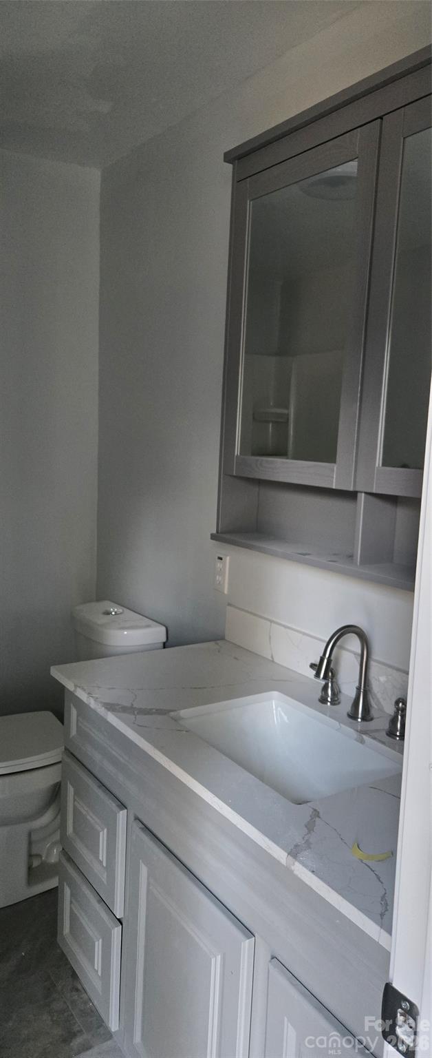 227 W B Street Newton NC 28658
