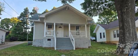 227 W B Street Newton NC 28658