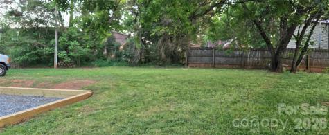 227 W B Street Newton NC 28658