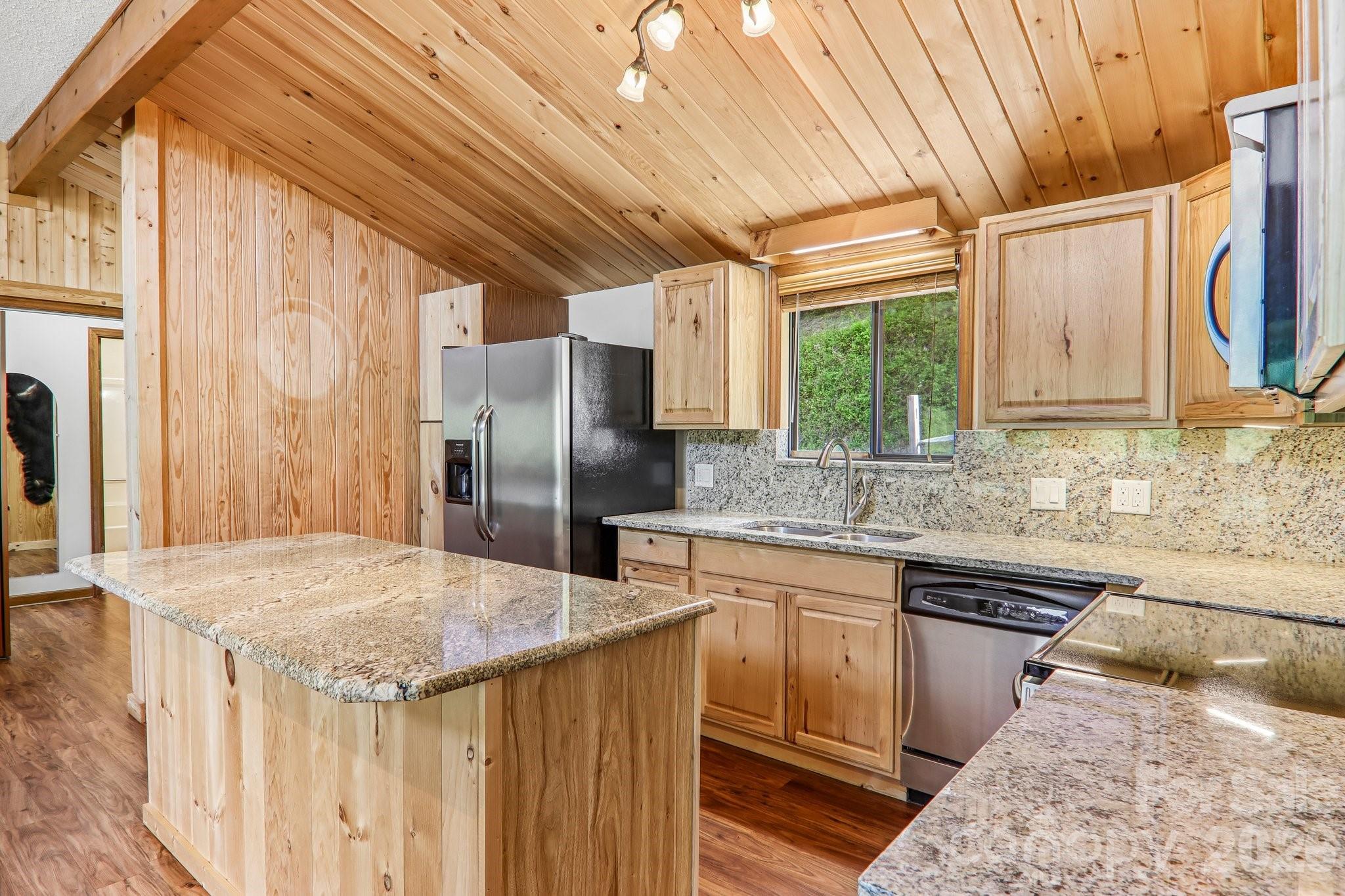 348 Valley Creek Drive Maggie Valley NC 28751