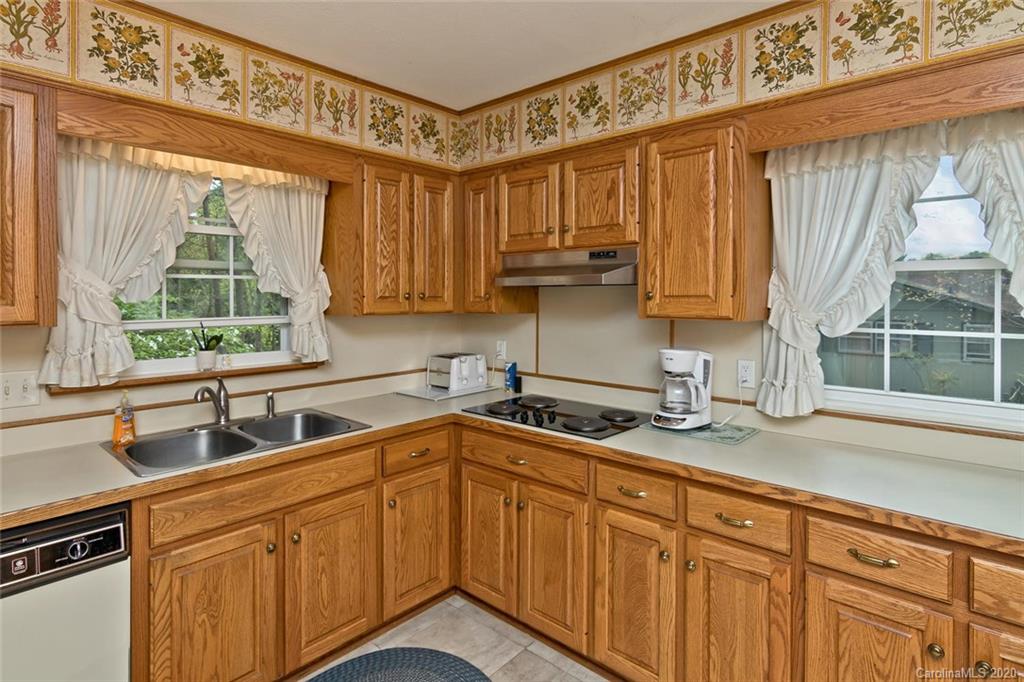 101 W Fox Chase Road Asheville NC 28804