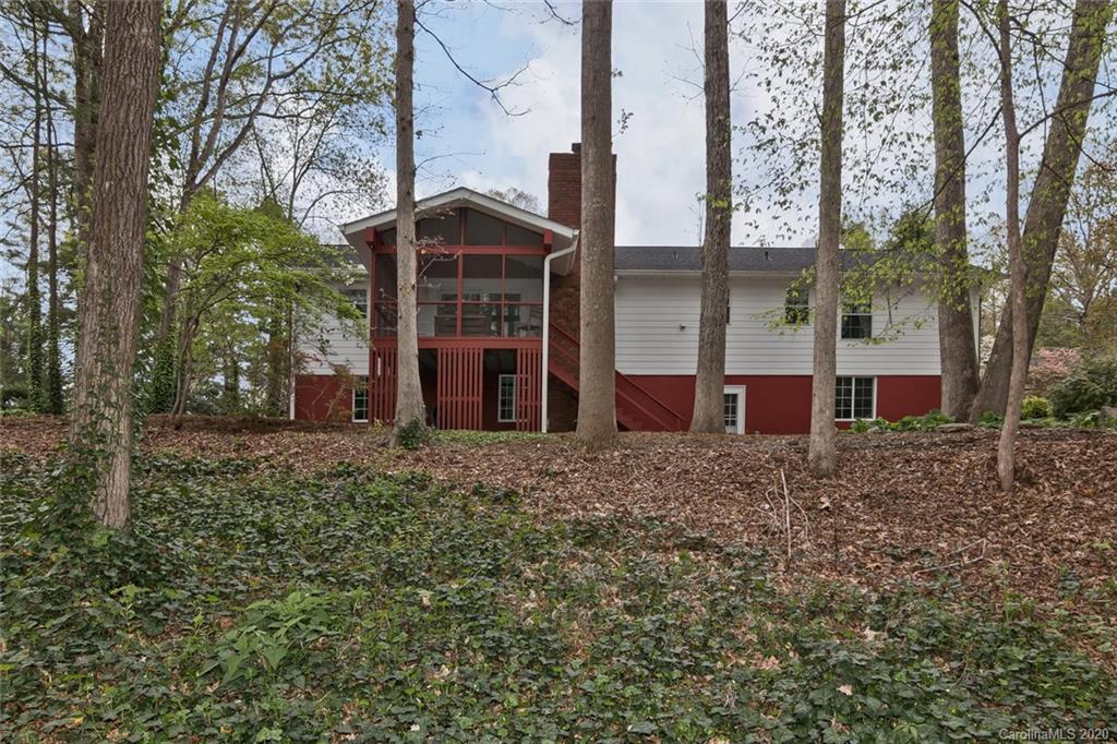 101 W Fox Chase Road Asheville NC 28804
