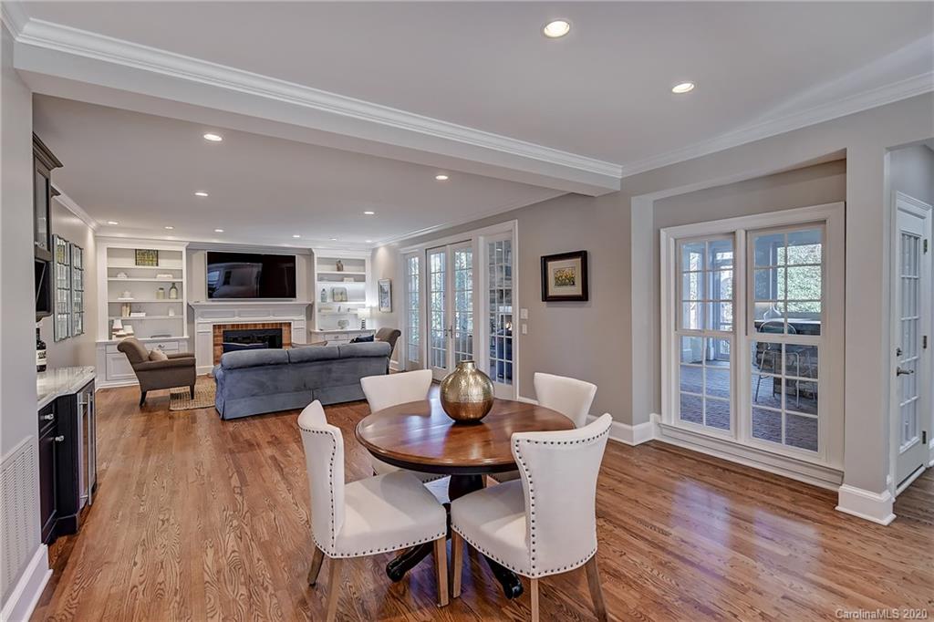 2110 Foxcroft Woods Lane Charlotte NC 28211