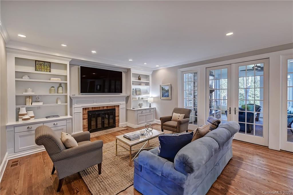 2110 Foxcroft Woods Lane Charlotte NC 28211