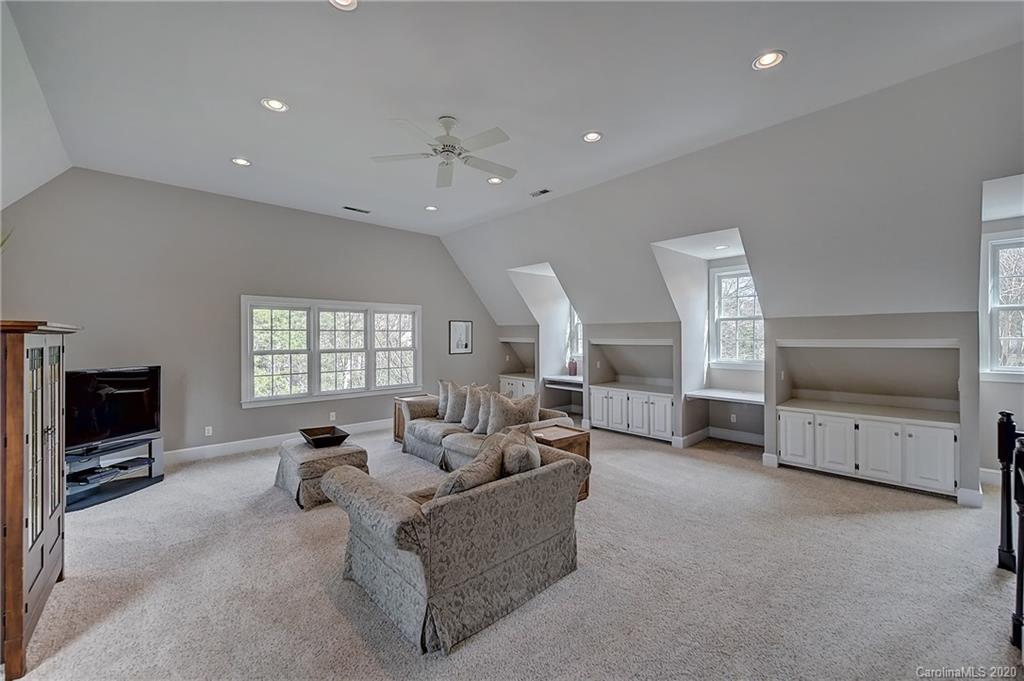 2110 Foxcroft Woods Lane Charlotte NC 28211