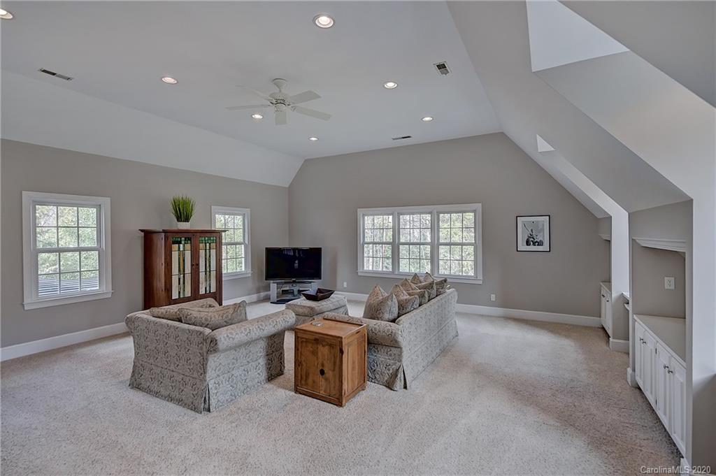 2110 Foxcroft Woods Lane Charlotte NC 28211