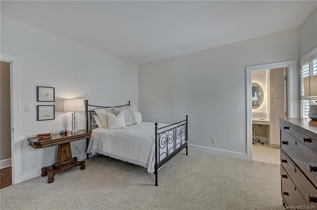 2110 Foxcroft Woods Lane Charlotte NC 28211
