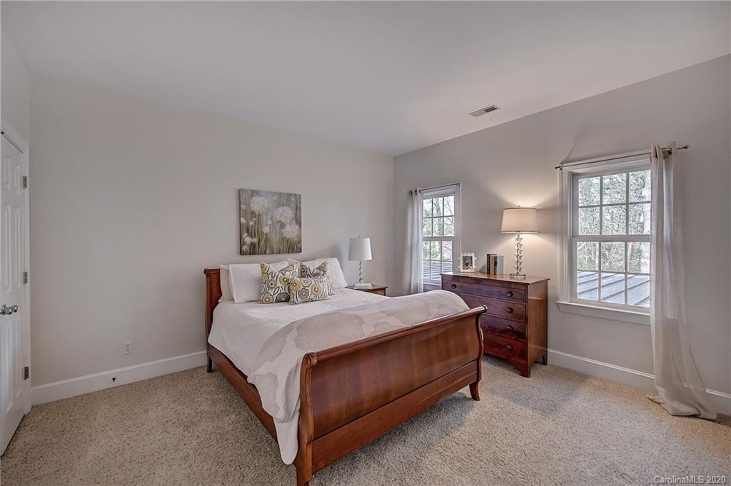 2110 Foxcroft Woods Lane Charlotte NC 28211