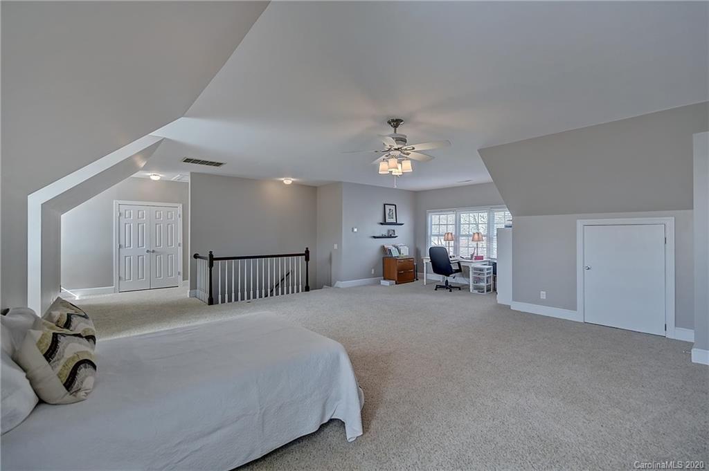 2110 Foxcroft Woods Lane Charlotte NC 28211