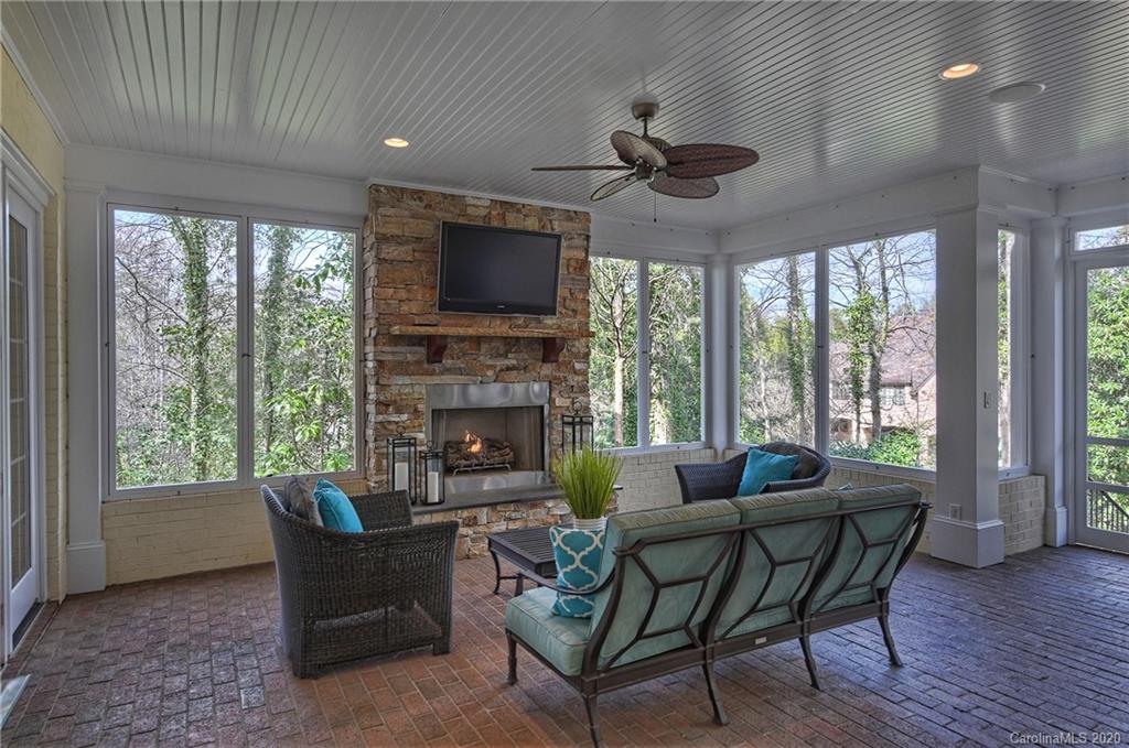 2110 Foxcroft Woods Lane Charlotte NC 28211