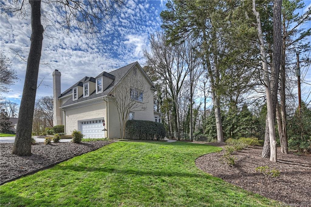 2110 Foxcroft Woods Lane Charlotte NC 28211