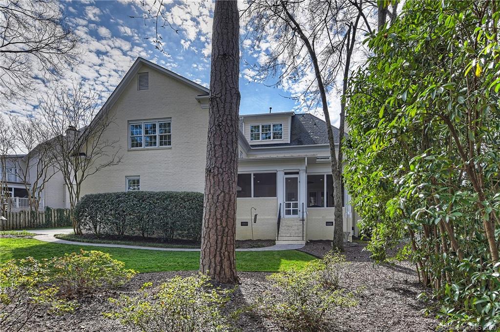 2110 Foxcroft Woods Lane Charlotte NC 28211