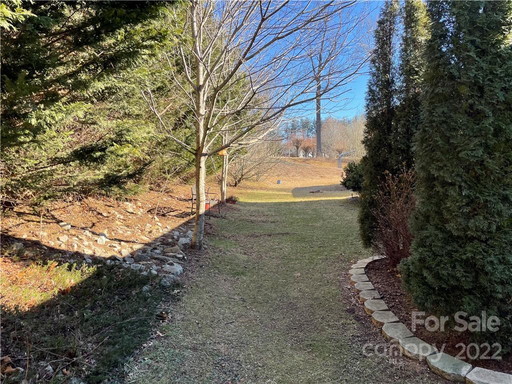11 Rockdale Estates Spruce Pine NC 28777