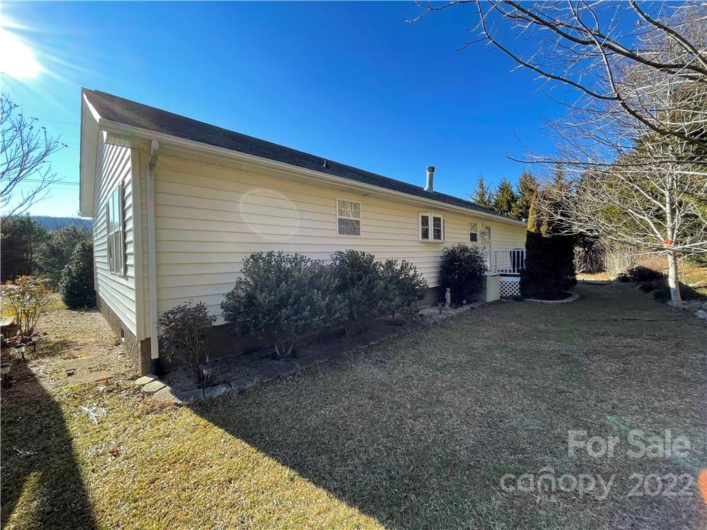 11 Rockdale Estates Spruce Pine NC 28777