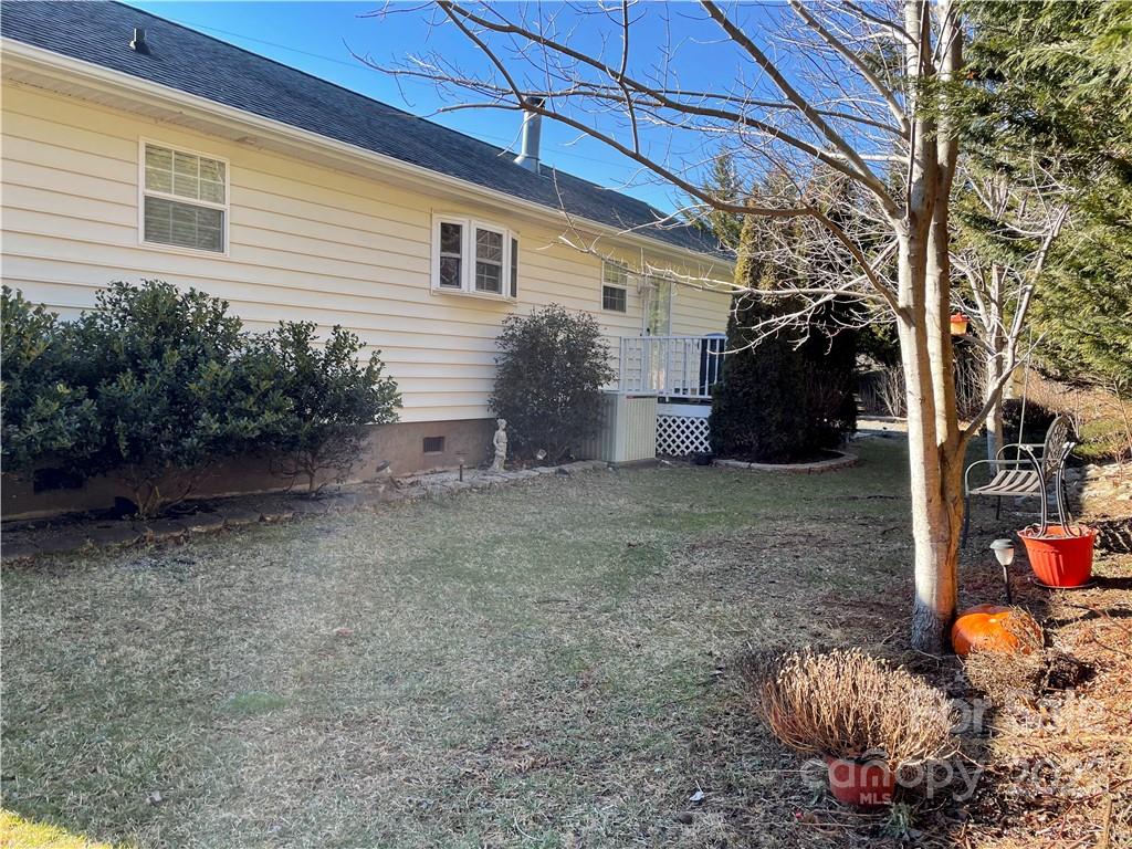 11 Rockdale Estates Spruce Pine NC 28777