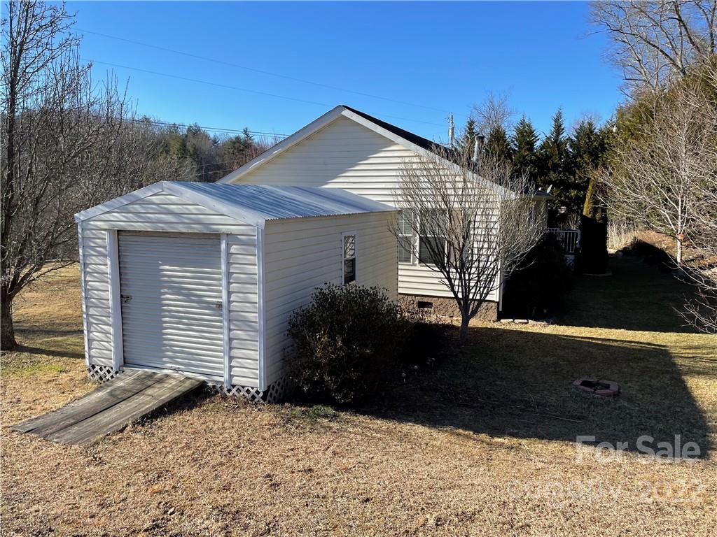 11 Rockdale Estates Spruce Pine NC 28777