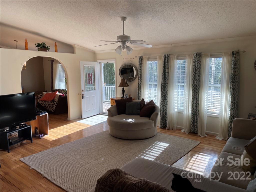 11 Rockdale Estates Spruce Pine NC 28777