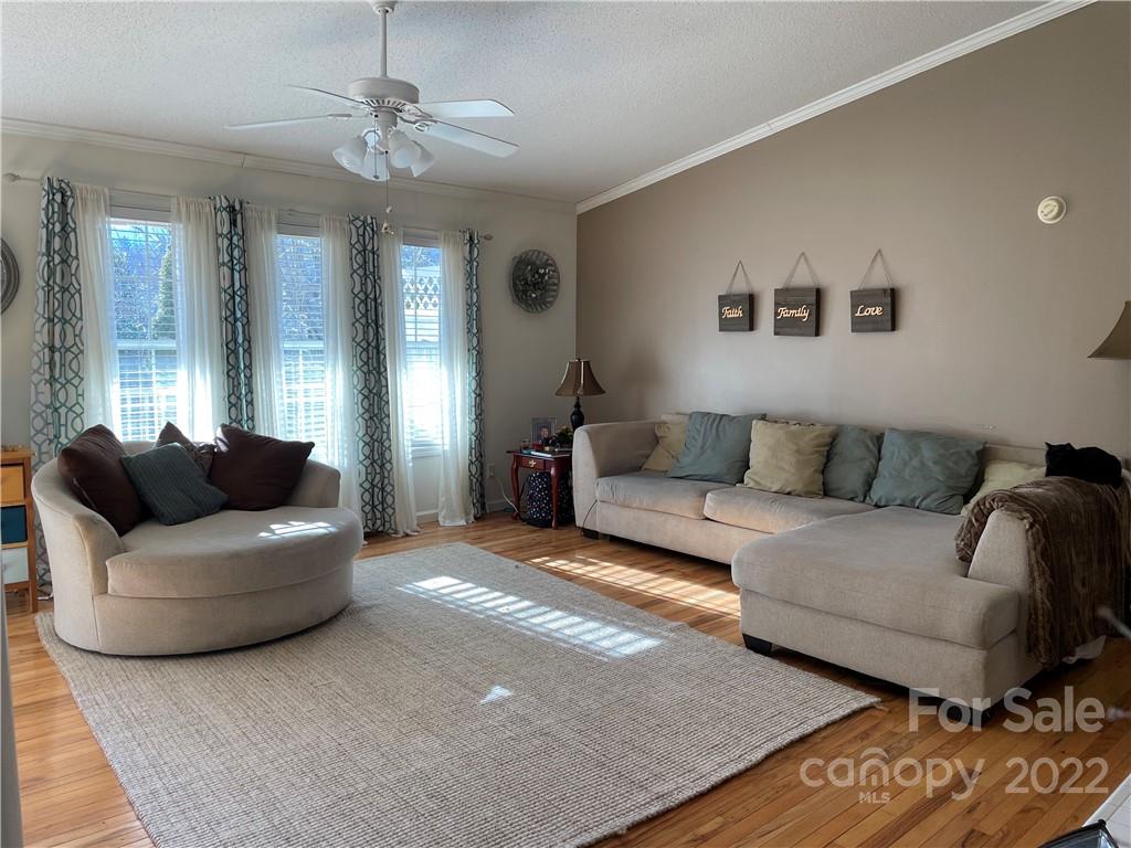 11 Rockdale Estates Spruce Pine NC 28777
