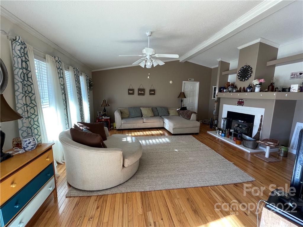 11 Rockdale Estates Spruce Pine NC 28777