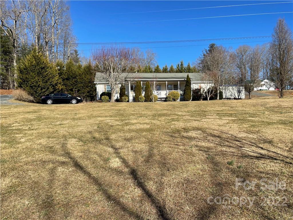 11 Rockdale Estates Spruce Pine NC 28777