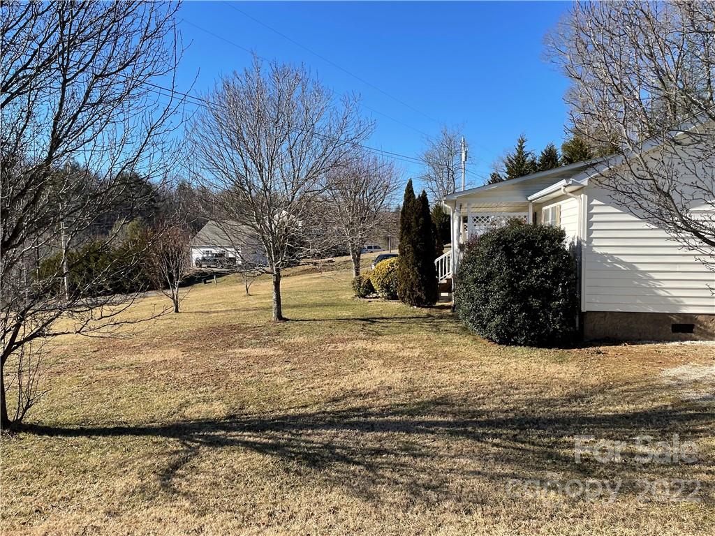 11 Rockdale Estates Spruce Pine NC 28777