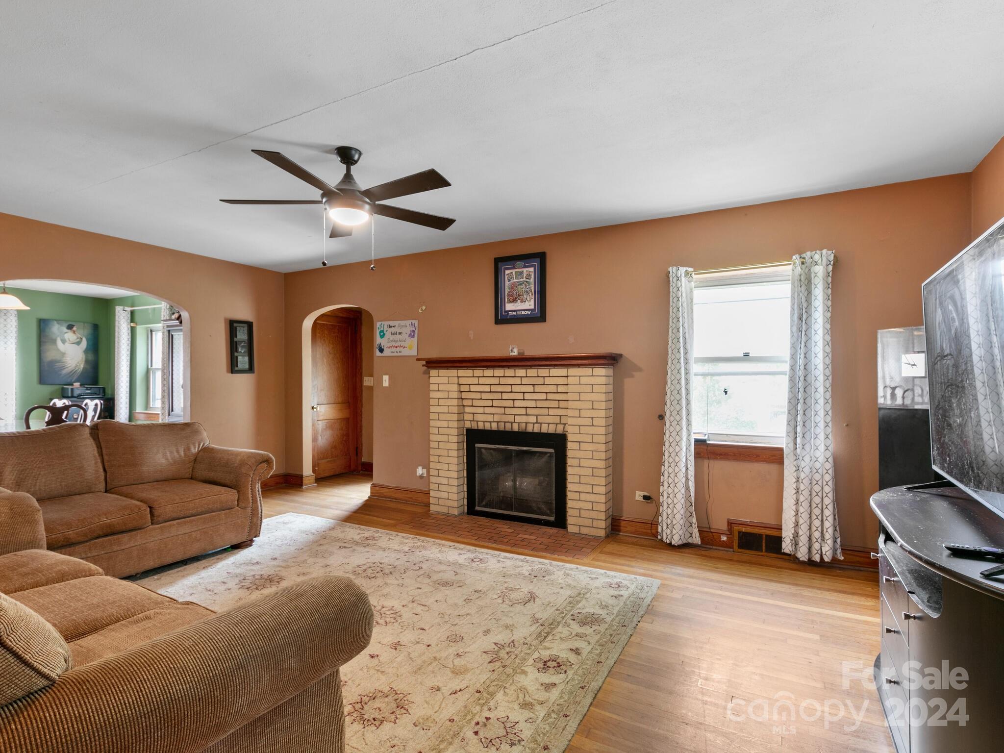 63 Ford Street Canton NC 28716