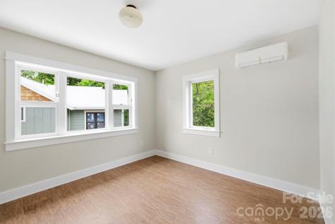 17 Fireside Drive Asheville NC 28806