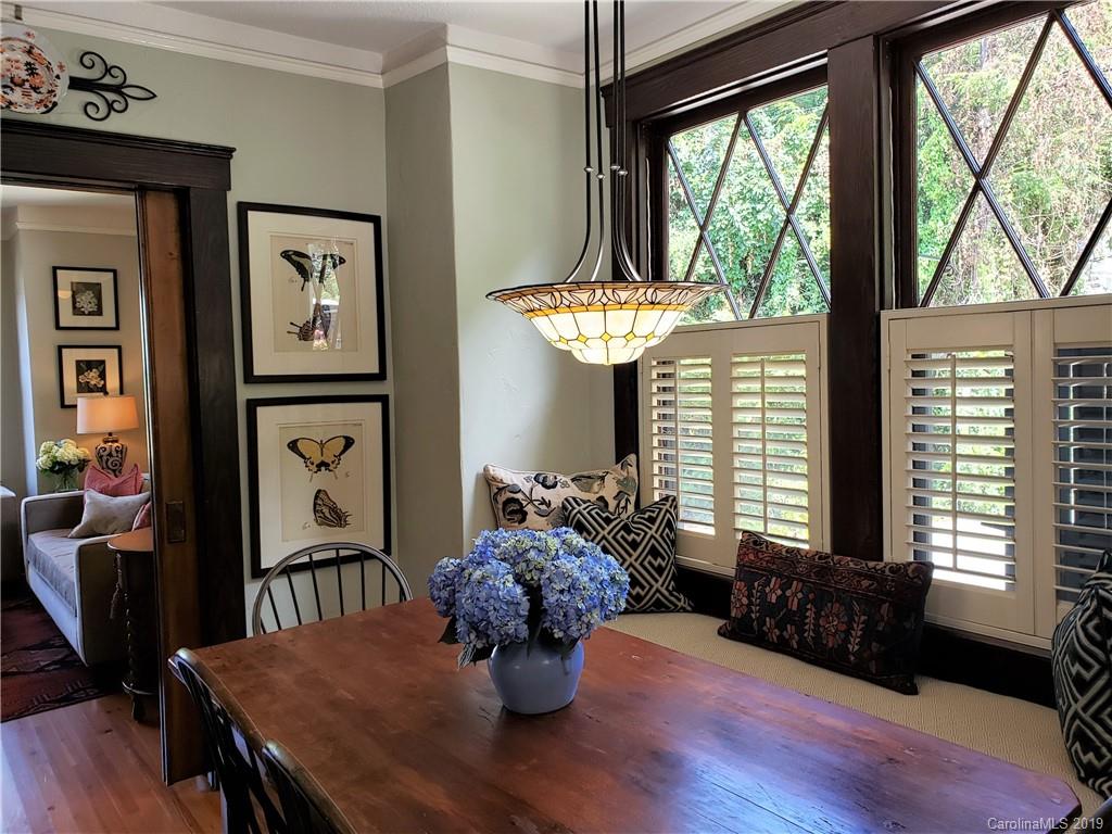 9 Oak Park Road Asheville NC 28801