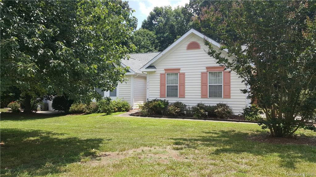 208 Blackberry Lane Mooresville NC 28117