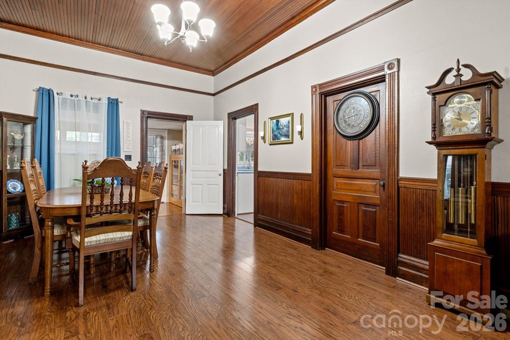 110 N Main Avenue Maiden NC 28650