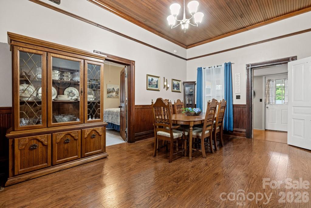 110 N Main Avenue Maiden NC 28650