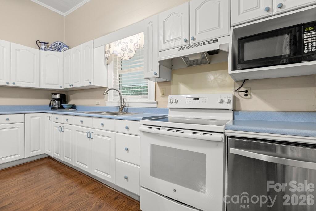 110 N Main Avenue Maiden NC 28650
